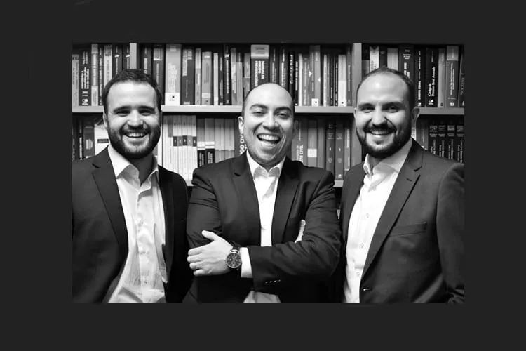Rosendo, Dopp &amp; Dolata AdvogadosɃ