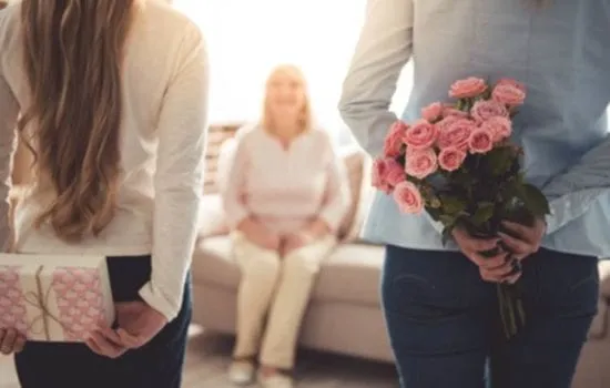mães