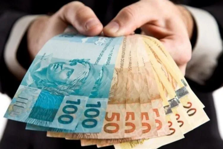 Marina Aidar: Limite 30% de desconto em Empréstimo Consignado