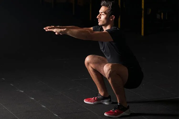 Fitness: Agachamento completo é melhor