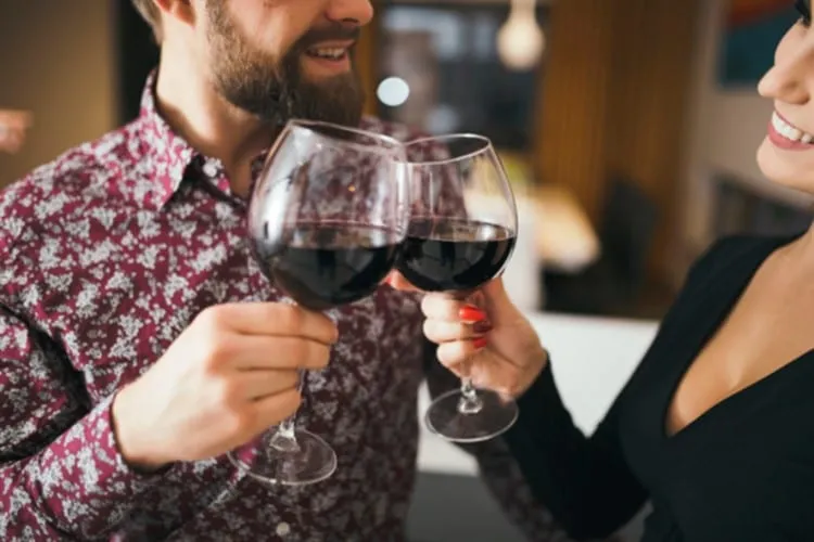 Iramaia Loiola: Dicas de vinho no primeiro encontro