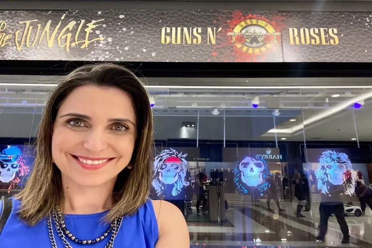 Gisele Farina: Guns N'Roses Experience