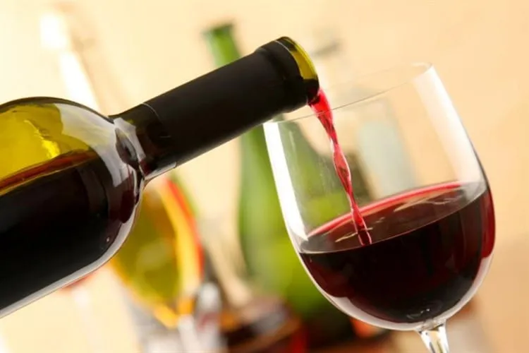 Iramaia Loiola: 8 frases sobre o Querido Vinho