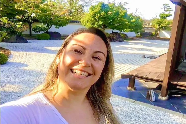 Márcia Sakumoto: Karesansui, jardim sem água