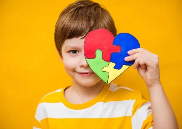 Entenda como a pessoa com autismo pode ter acesso ao BPC- Benefício de Prestação Continuada