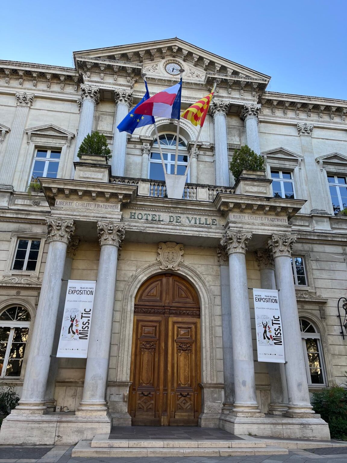 Avignon: O centro de poder do Cristianismo na Idade Média